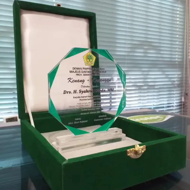 Crystal Award Plaque